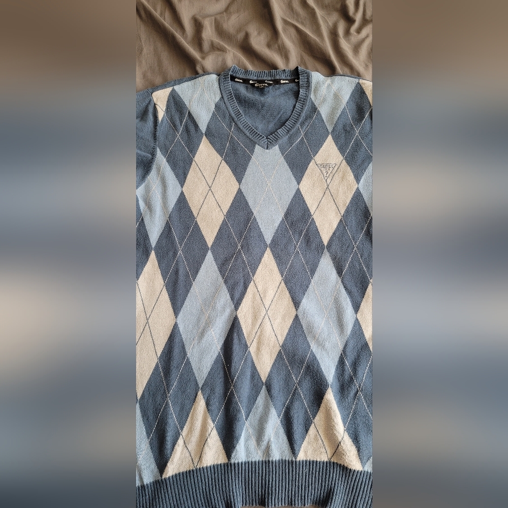 GUESS V-Neck Argyle Sweater Blue and Cream
